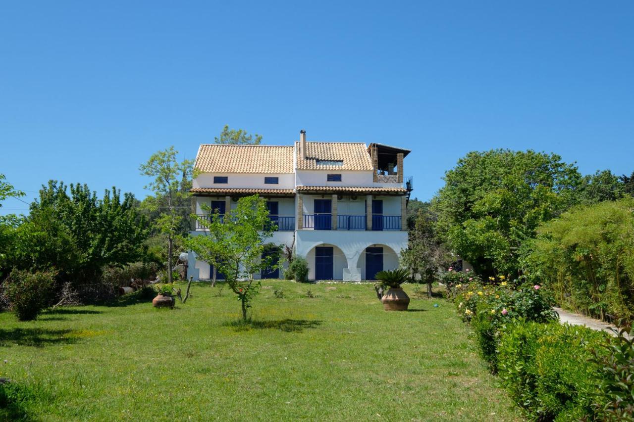 Villa Spyridoula Studios On The Beach 斯达林 外观 照片
