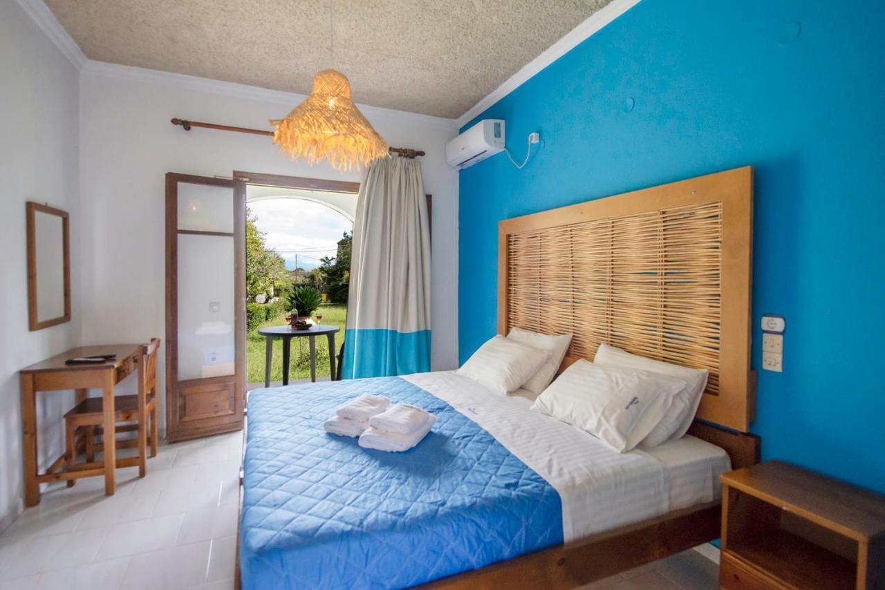 Villa Spyridoula Studios On The Beach 斯达林 外观 照片