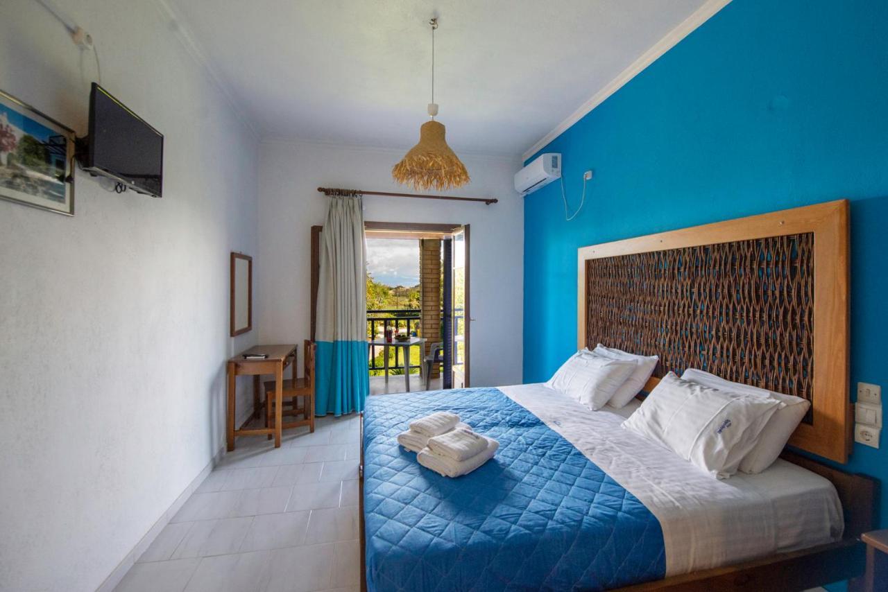 Villa Spyridoula Studios On The Beach 斯达林 外观 照片